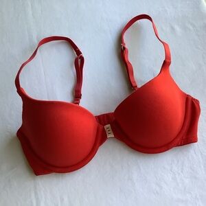 NWOT Tommy Hilfiger Demi Bra Sz. 32C Color Red, Cross Back Convertible Underwire